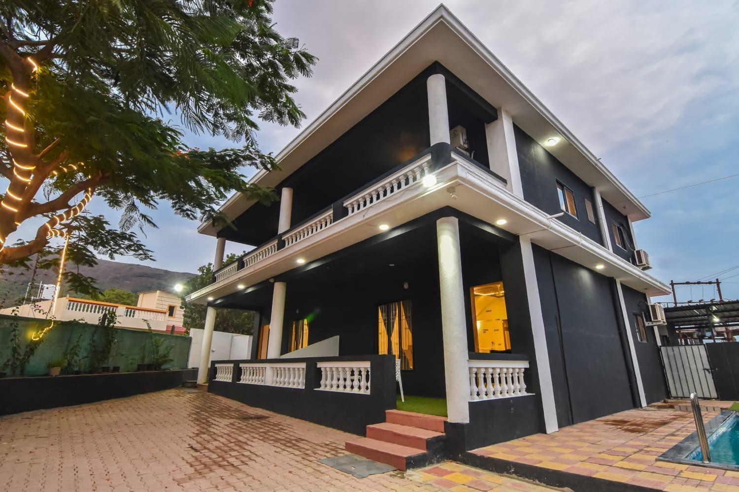 Black Stone Villa Kārli Esterno foto